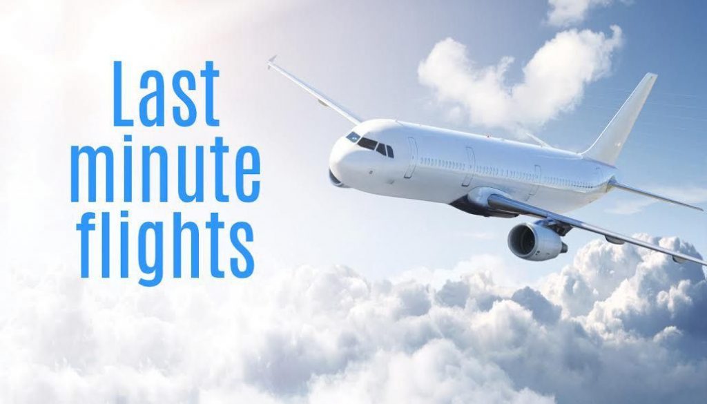 how to book cheap flights last minute