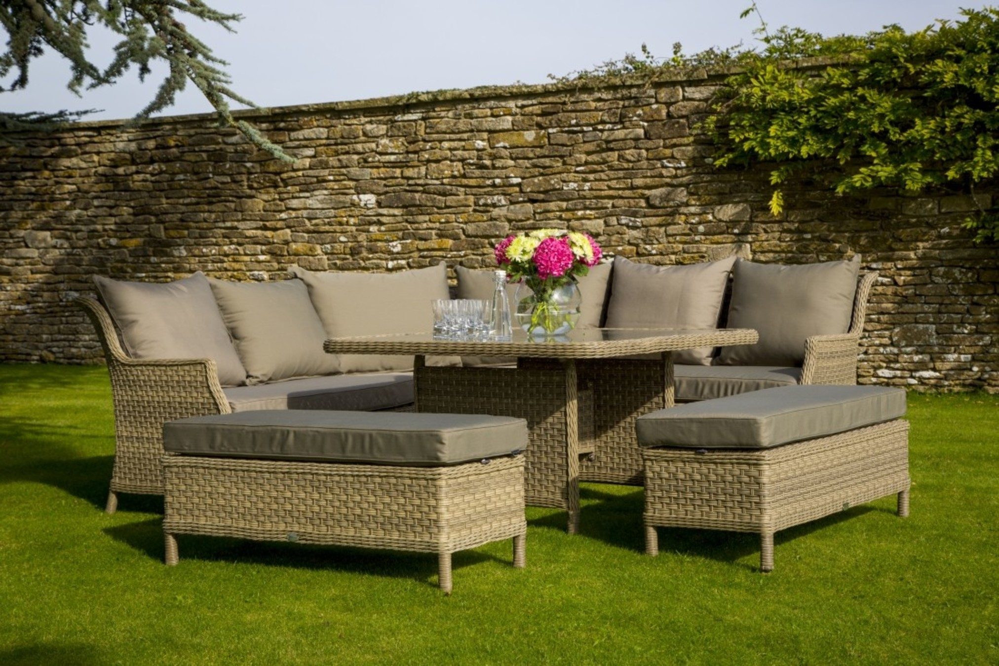 Other important factors to consider outdoor garden furniture