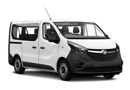 Minibus hire Northampton - The best service for group travels: