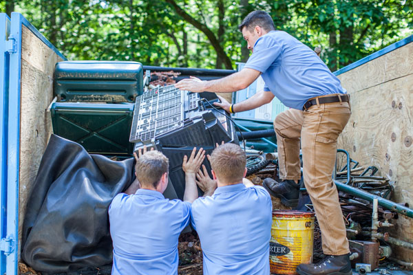 How to choose the best junk removal company