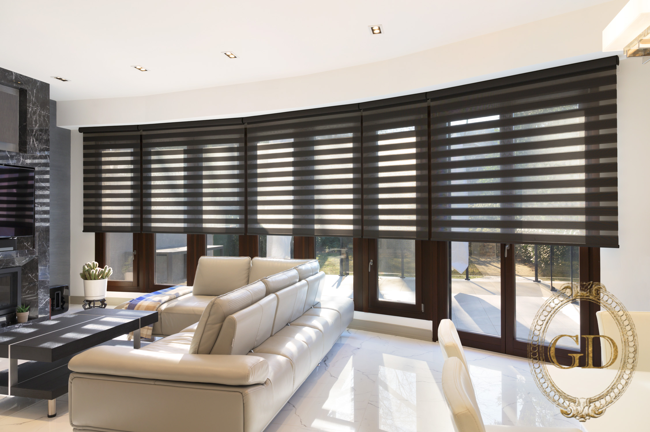 Tips to Pick the Right Color for Custom Made Roller Shades
