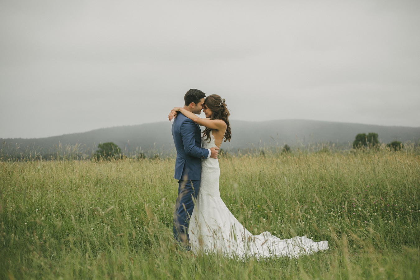 Calgary Wedding Photographer - Things to Know About Your Wedding Photographer