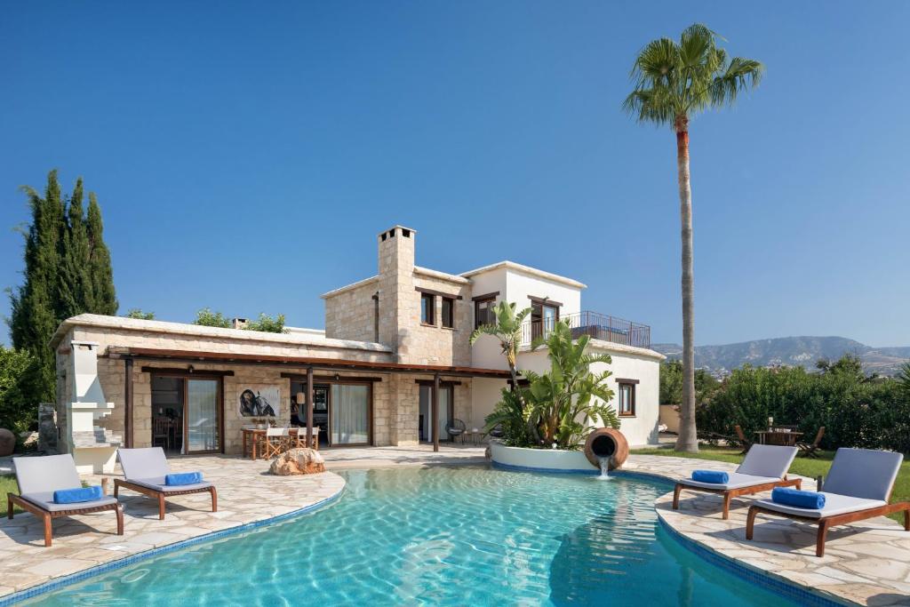 Life-changing Benefits of Booking an Exclusive Villa in Cyprus | Vacation2Cyprus