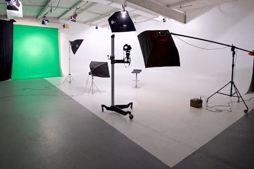 Renting A Photographic Studio: How To Get More Out Of It?