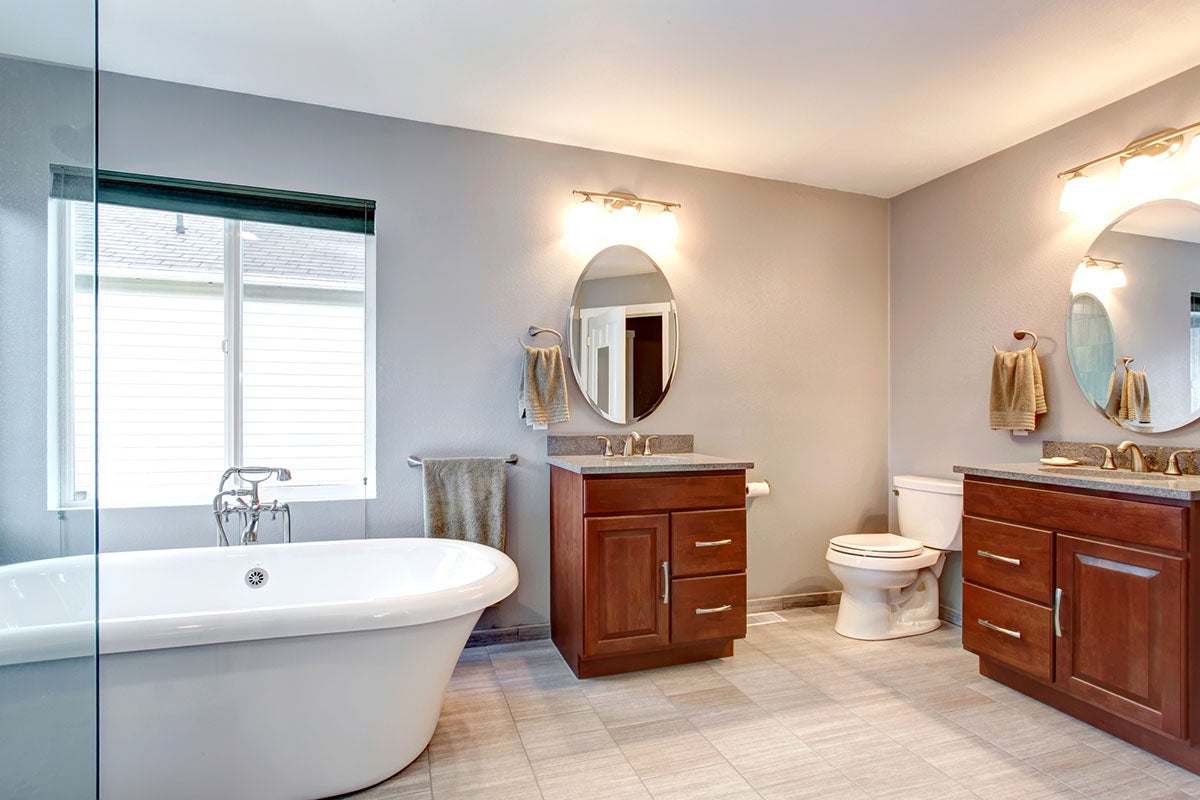 The Benefits of Hiring a Professional Bathroom Installation Contractor