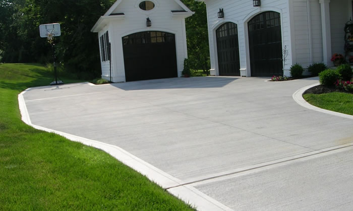 The Benefits of Working with Professional Concrete Contractors